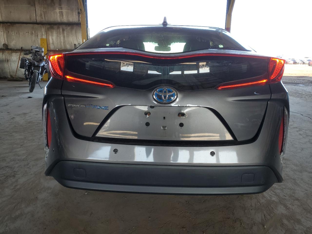 2017 Toyota Prius Prime VIN: JTDKARFP3H3046172 Lot: 49325695