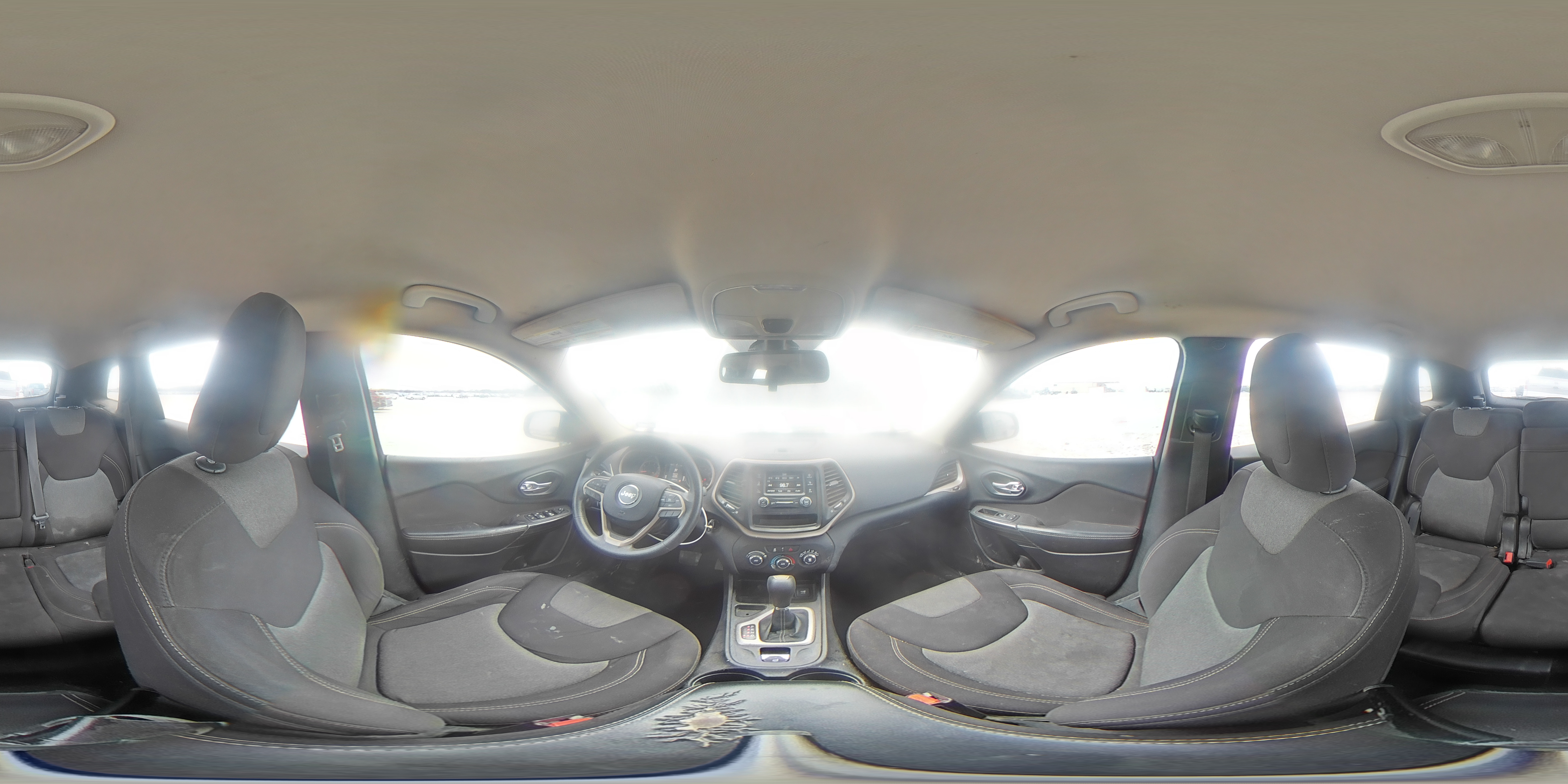2014 Jeep Grand Cherokee - Image 14