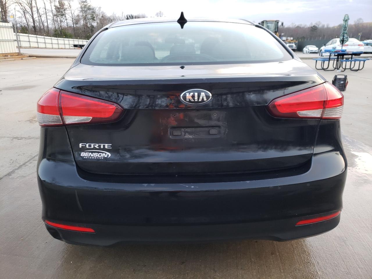 2017 Kia Forte Lx VIN: 3KPFK4A70HE049421 Lot: 47960195