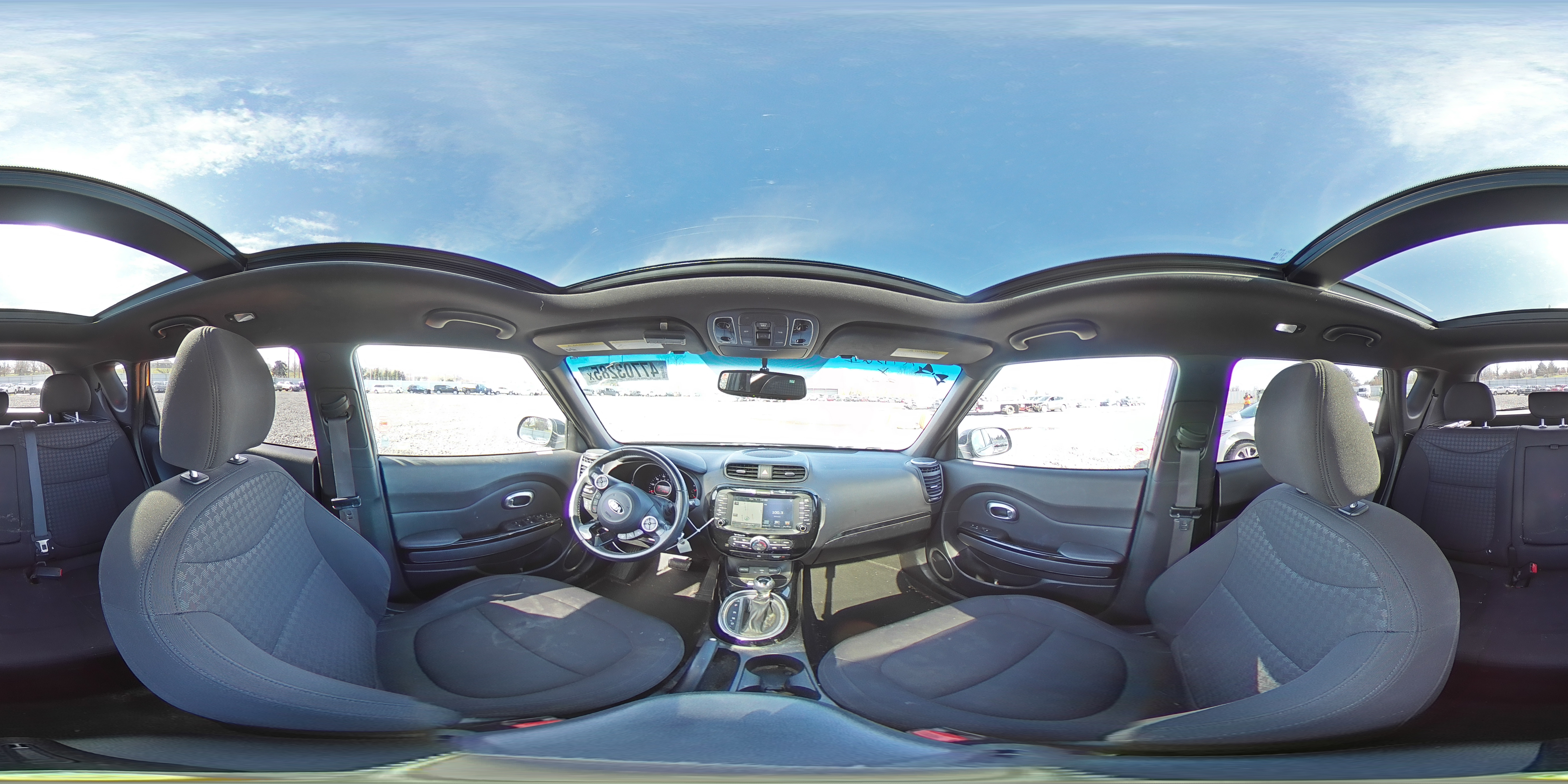 2015 Kia Soul - Image 13