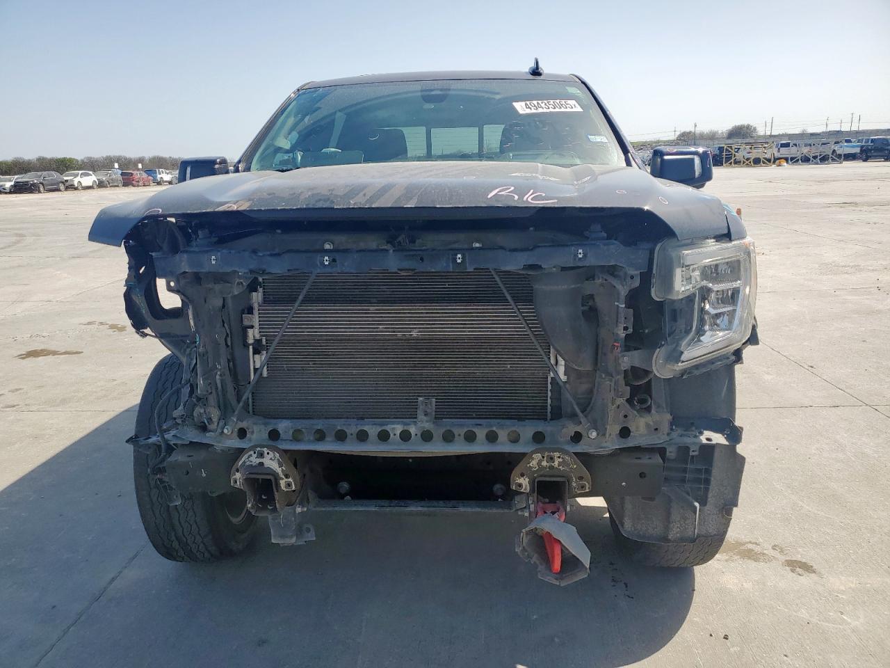 2019 GMC Sierra - Image 5