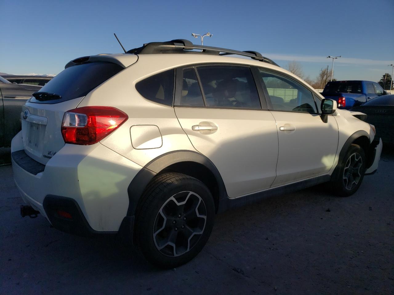 2014 Subaru XV - Image 3
