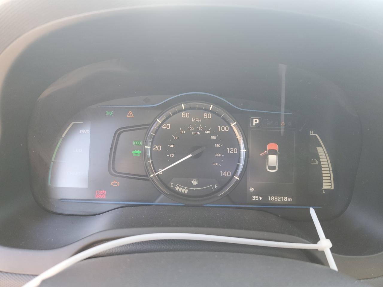 2017 Hyundai IONIQ - Image 9