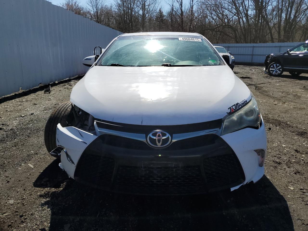 2015 Toyota Camry - Image 5