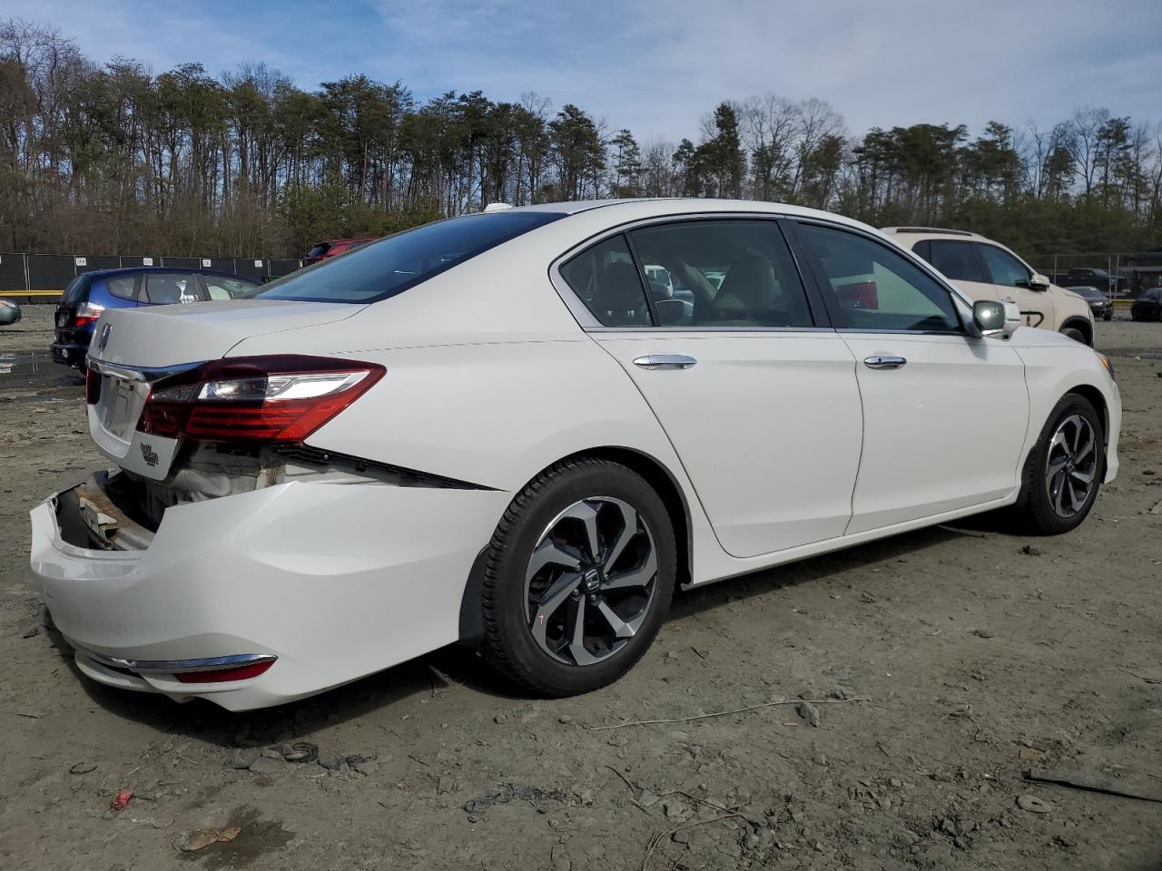 2017 Honda Accord - Image 3
