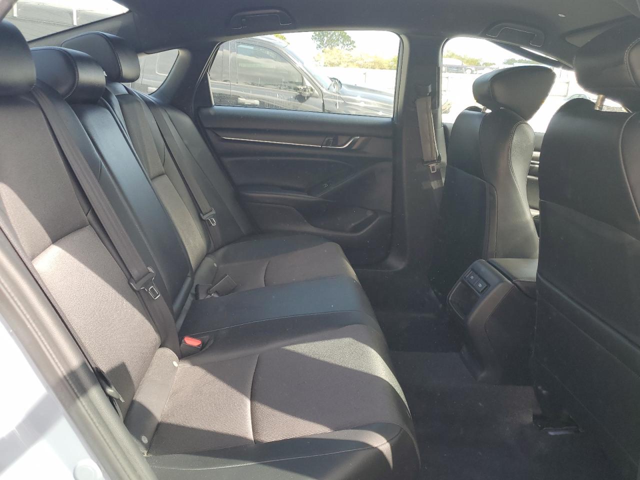 2022 Honda Accord - Image 10