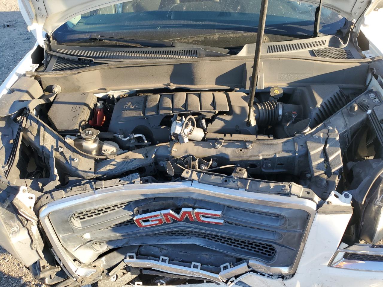 2015 GMC Acadia - Image 12