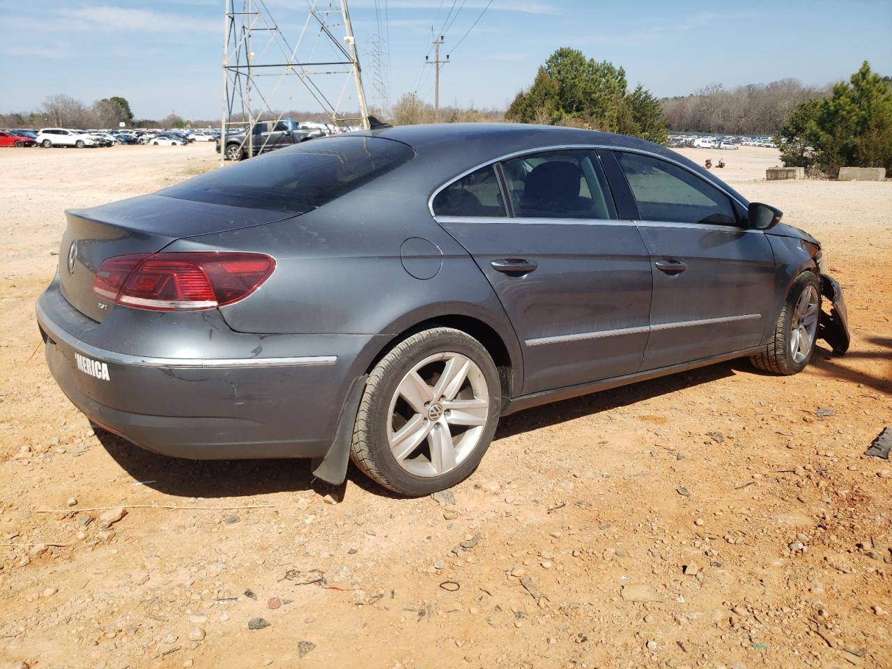 2013 Volkswagen Passat CC - Image 3