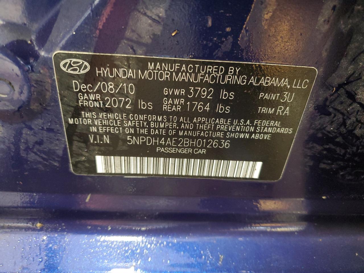 2011 Hyundai Elantra - Image 12