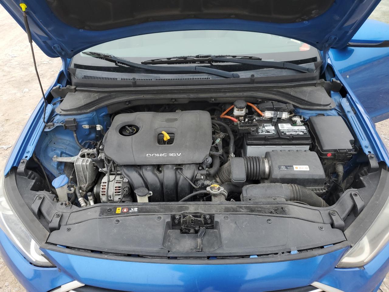 2018 Hyundai Elantra - Image 11