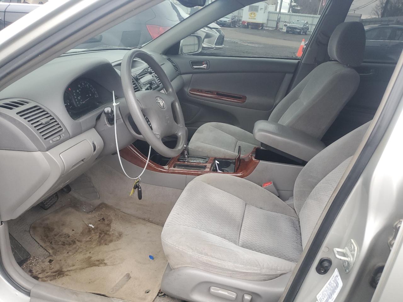 2003 Toyota Camry - Image 7