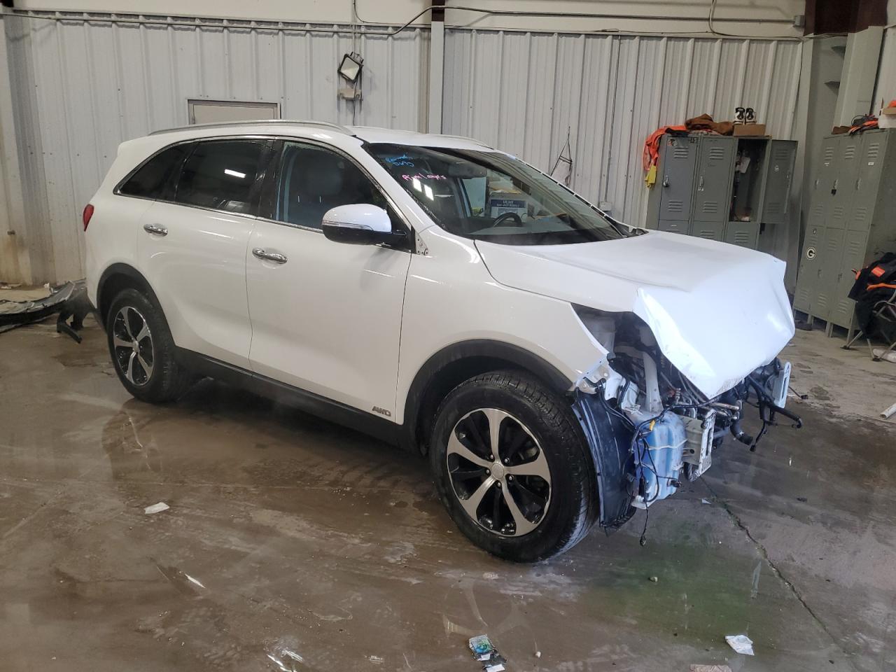 2016 Kia Sorento - Image 4