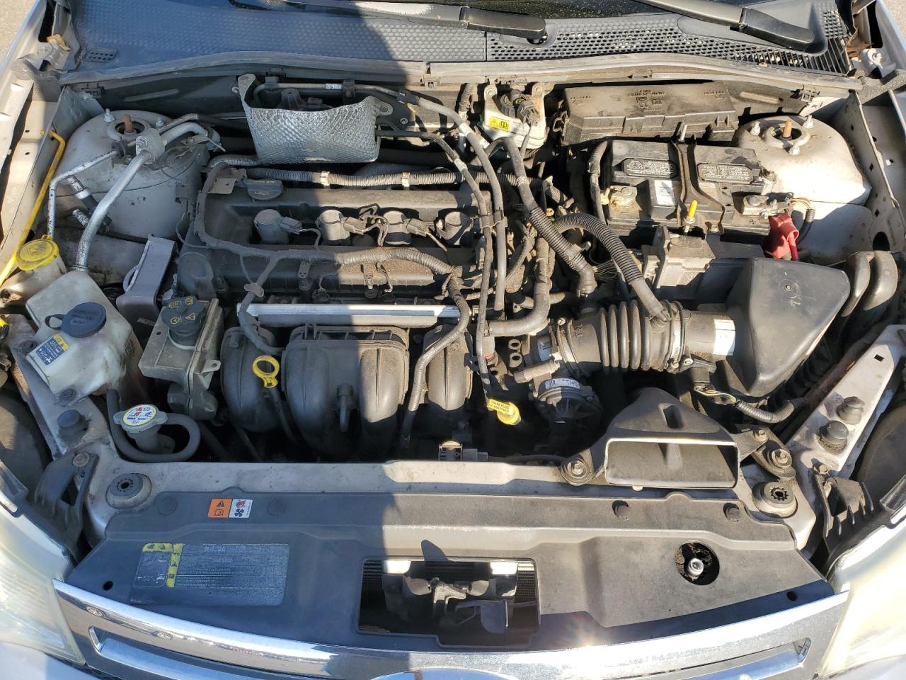 2010 Ford Focus - Image 11