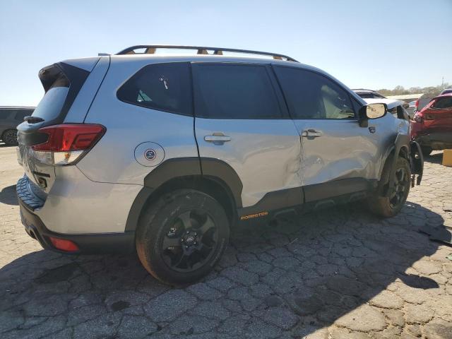  SUBARU FORESTER 2022 Silver