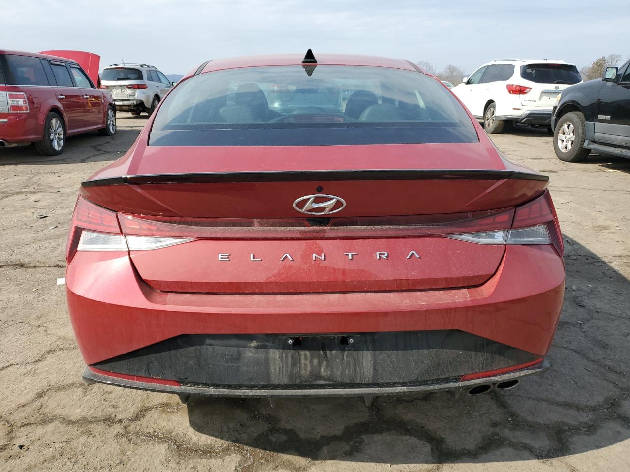 2023 Hyundai Elantra - Image 6