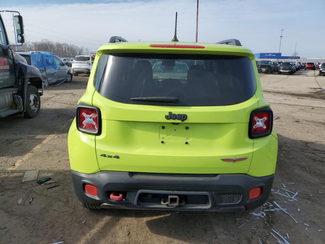 2017 Jeep Renegade - Image 6