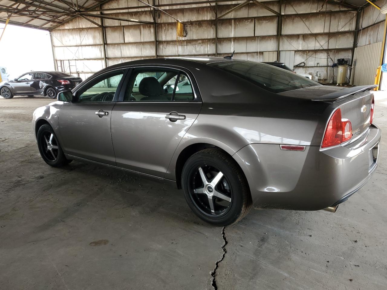 2010 Chevrolet Malibu - Image 2