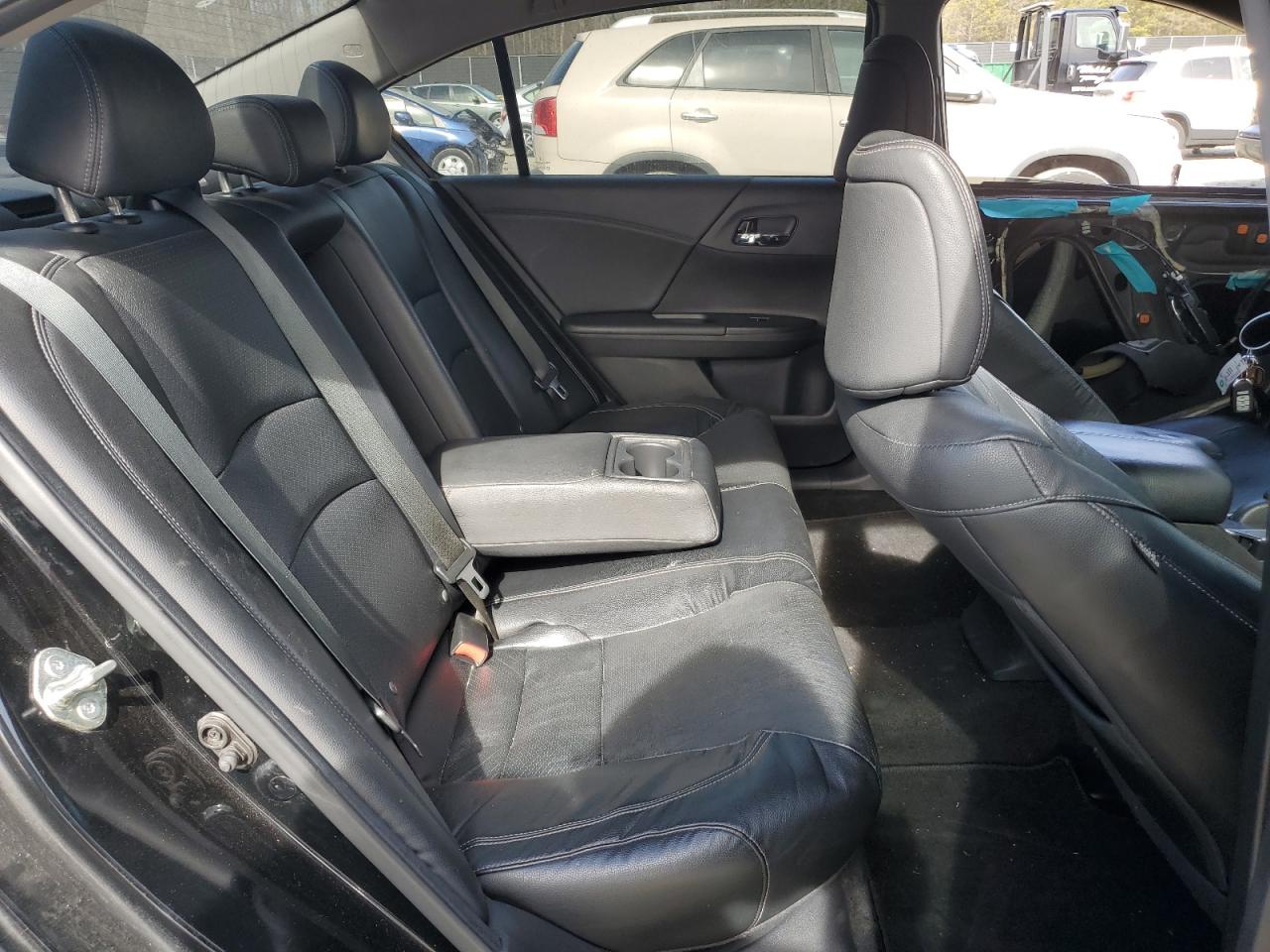 2015 Honda Accord - Image 10