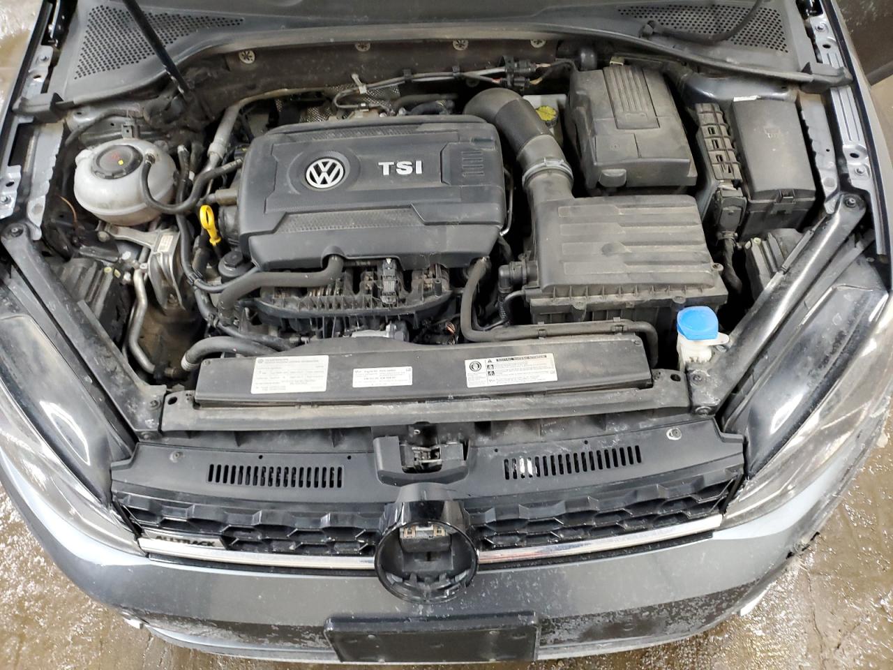 2018 Volkswagen Golf - Image 12