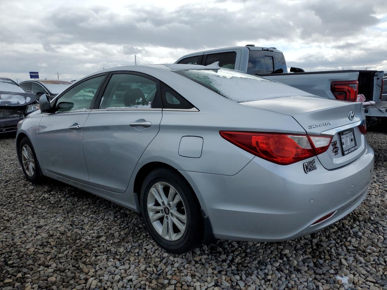 2012 Hyundai Sonata - Image 2