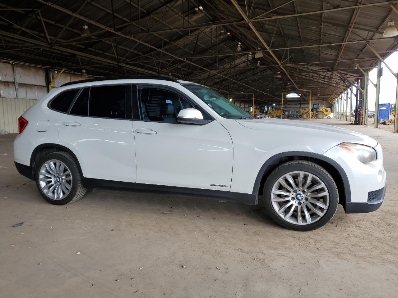 2014 BMW X1 - Image 4