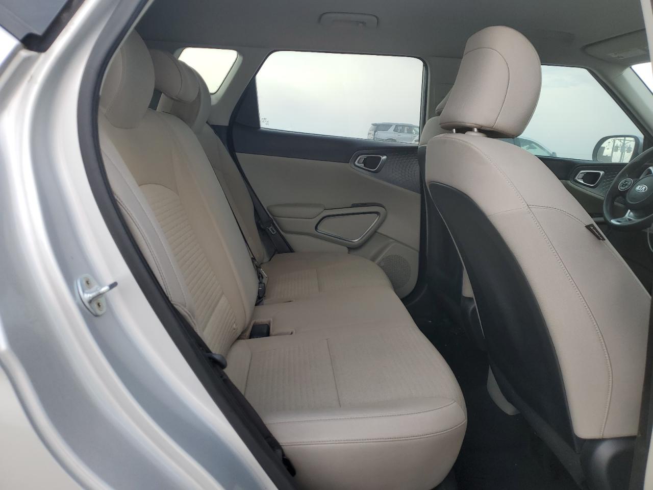 2020 Kia Soul - Image 10