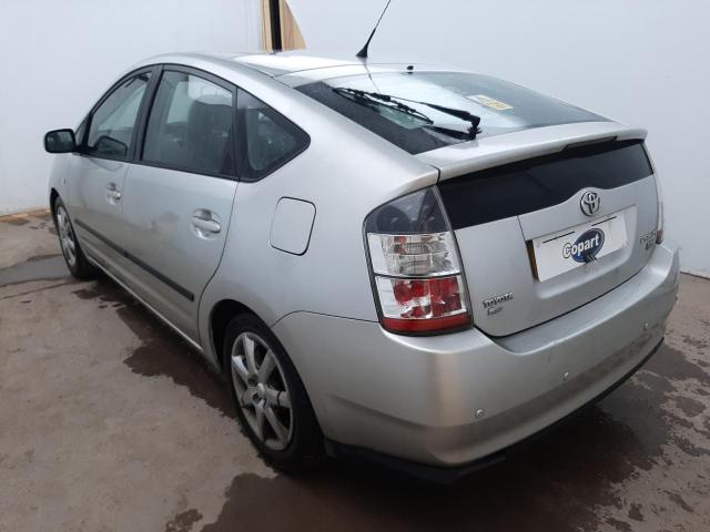 2005 TOYOTA PRIUS T SP