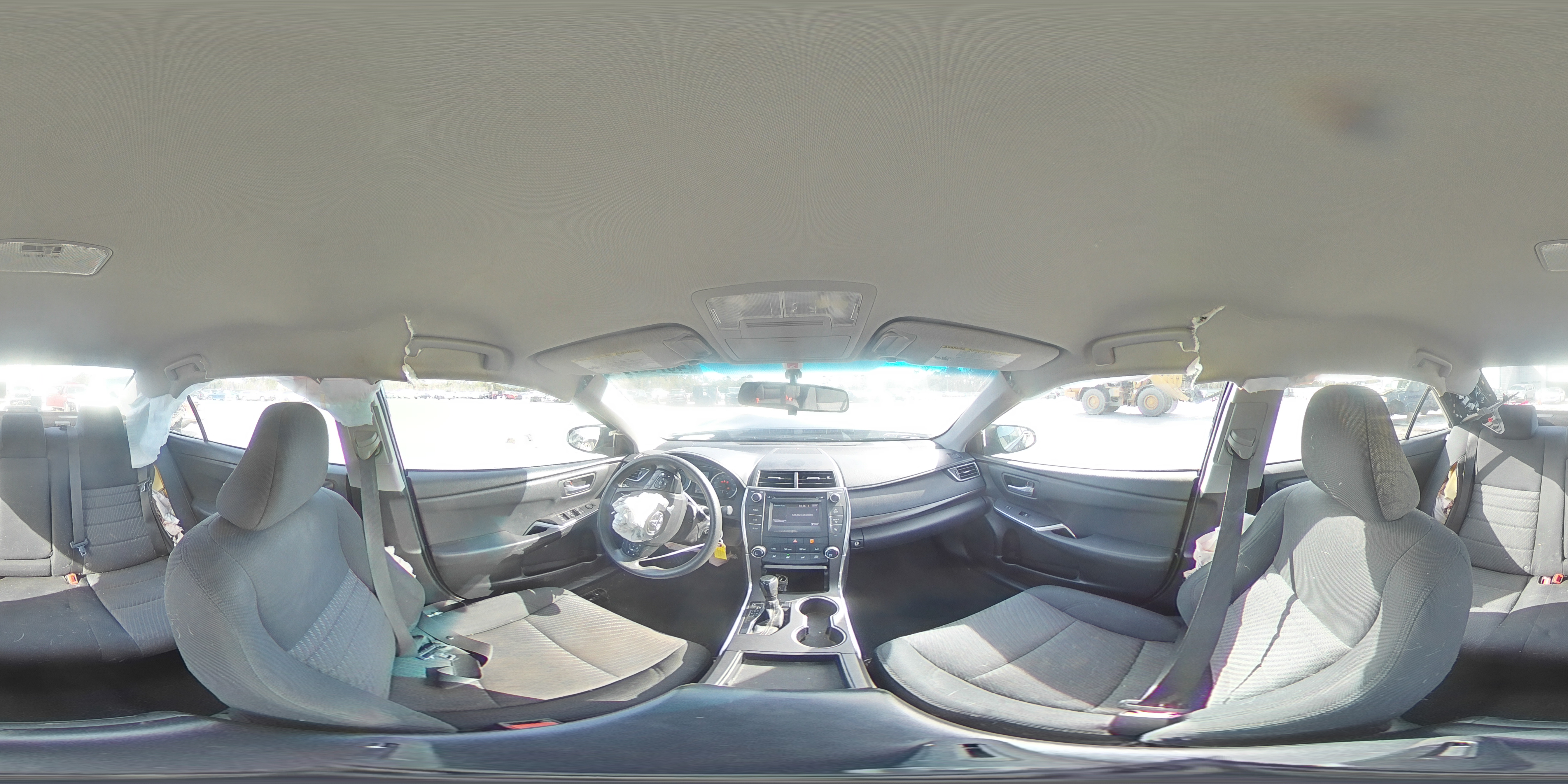 2016 Toyota Camry - Image 14