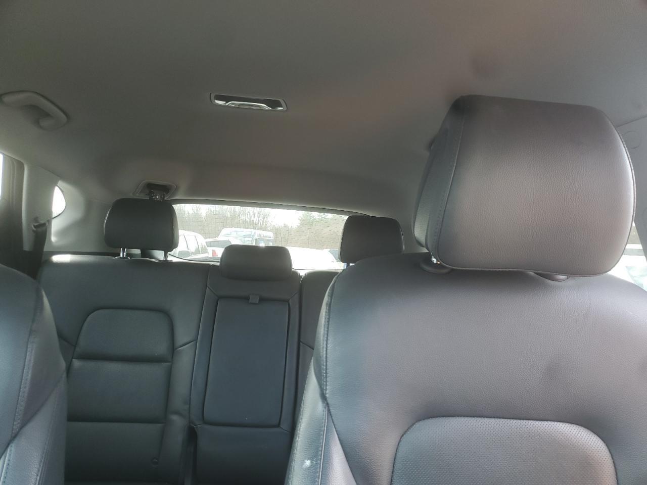 2017 Hyundai Tucson - Image 10