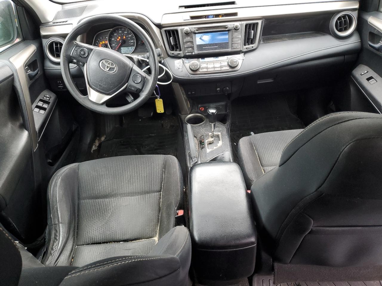 2015 Toyota RAV 4 - Image 8