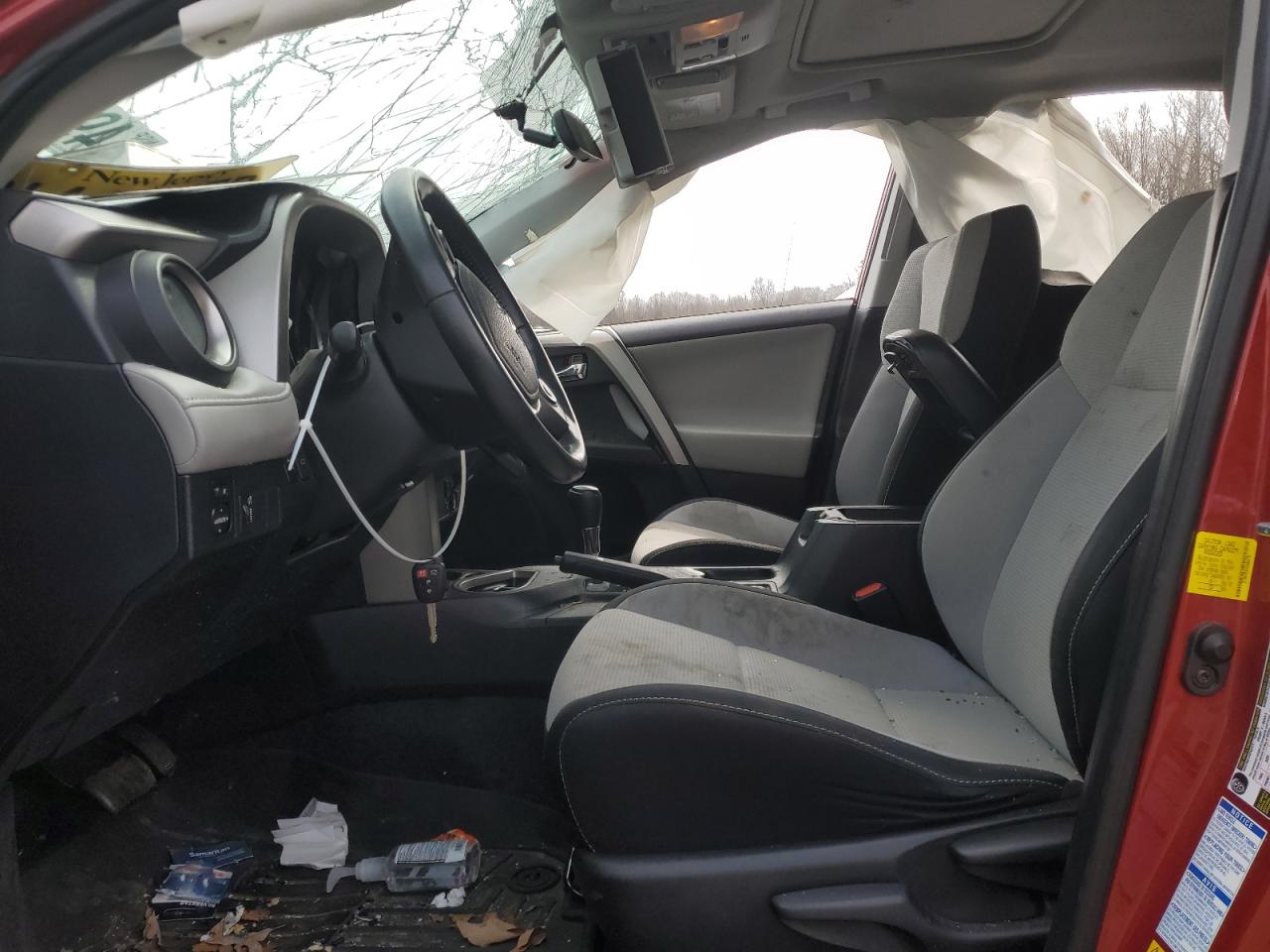2T3RFREV5GW483179 TOYOTA RAV4 2016