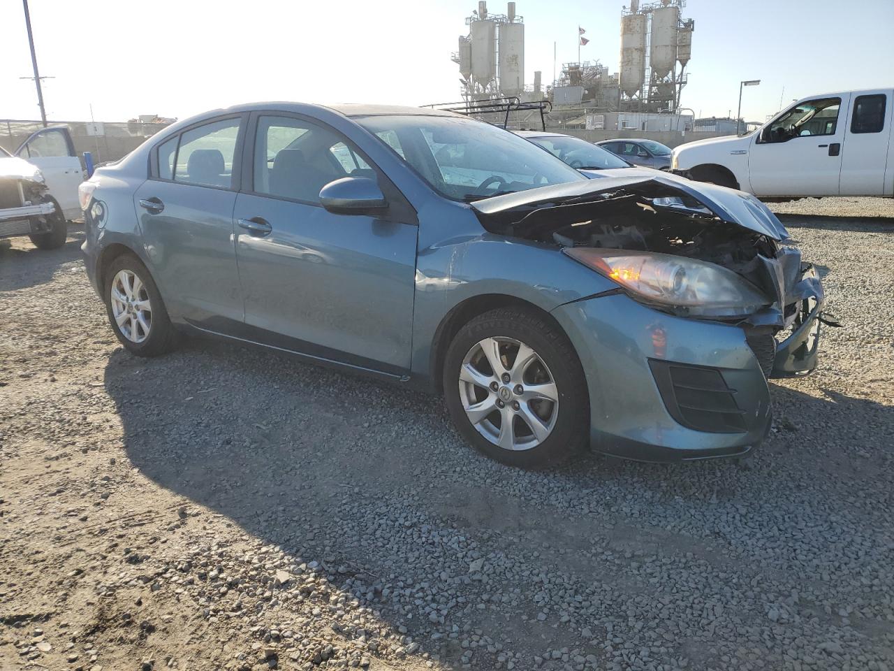 2010 Mazda 3 - Image 4