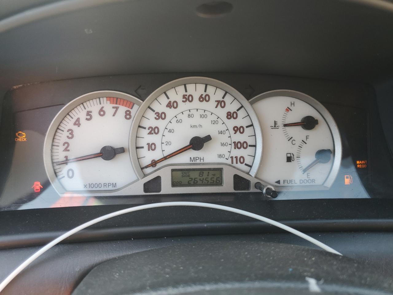 2005 Toyota Corolla - Image 9