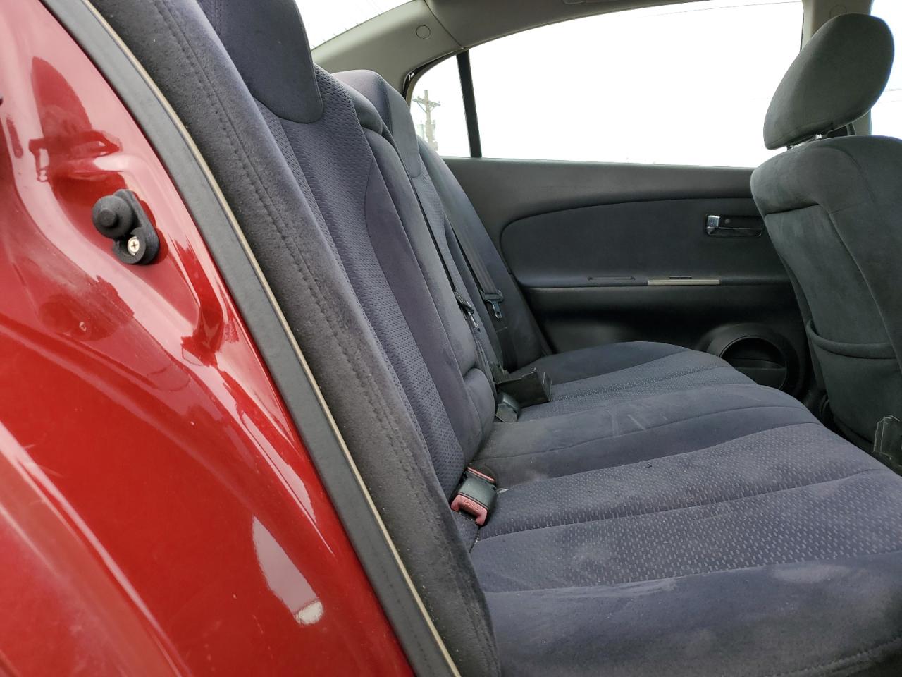 2005 Nissan Altima - Image 10