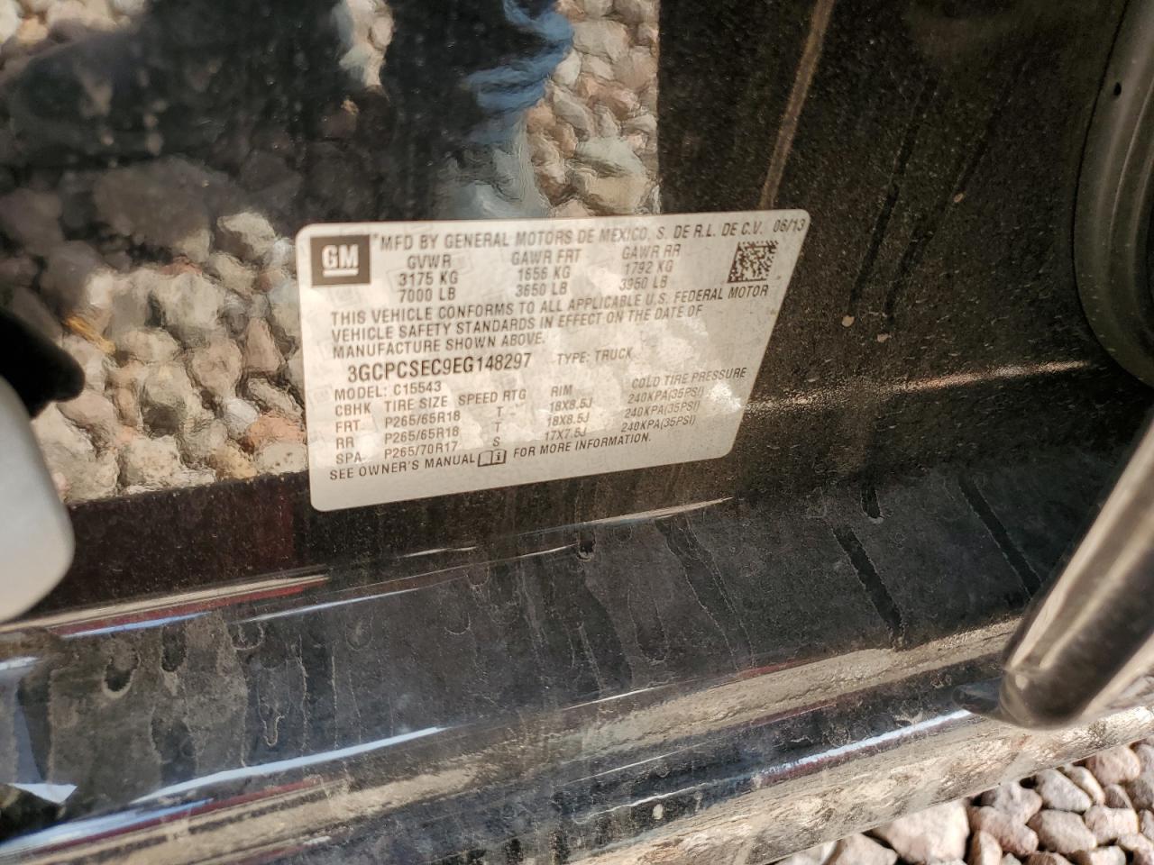 2014 Chevrolet Silverado - Image 12