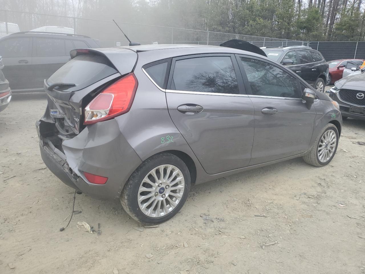 2014 Ford Fiesta - Image 3