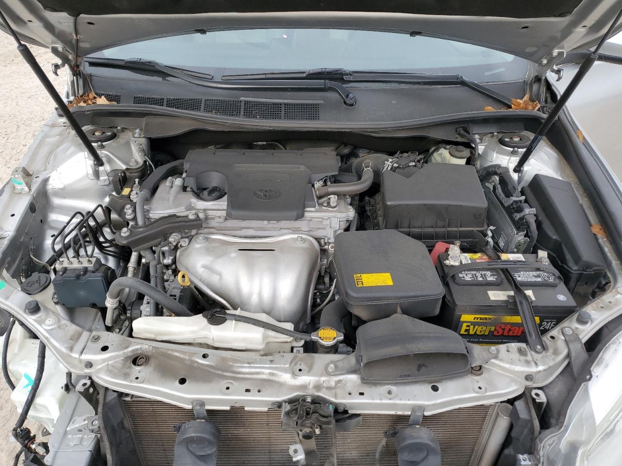 2015 Toyota Camry - Image 11