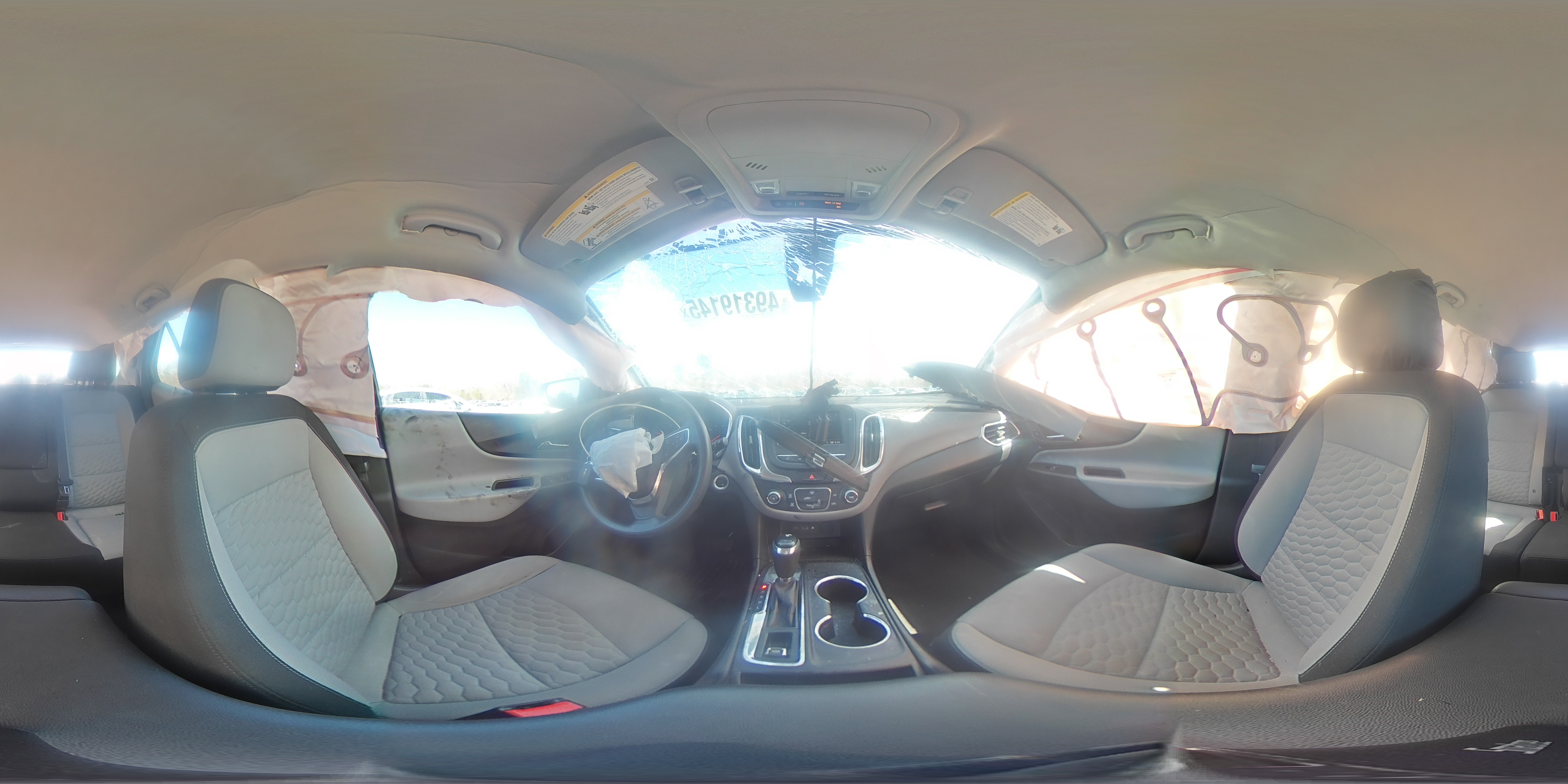 2019 Chevrolet Equinox - Image 14