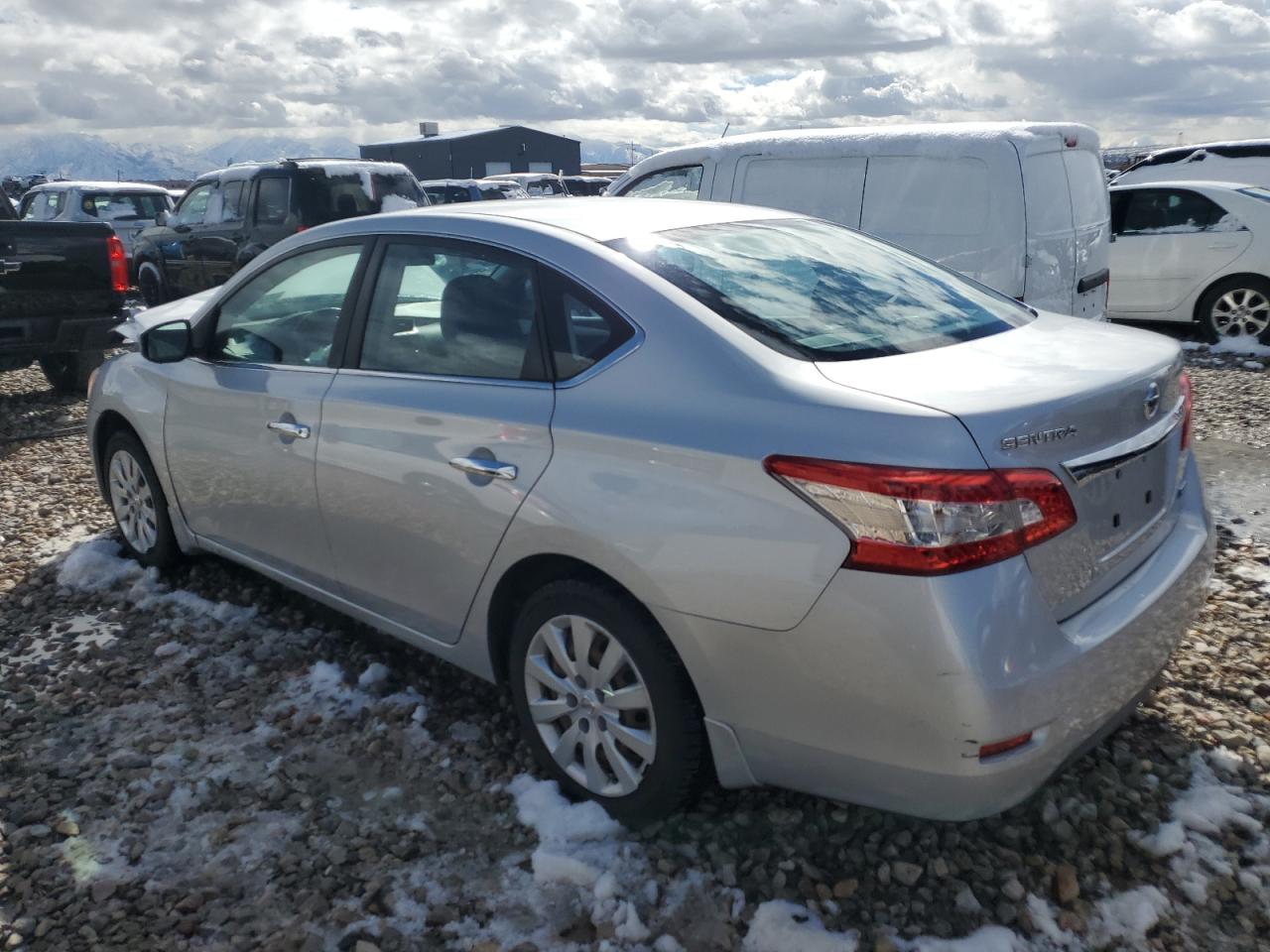 2013 Nissan Sentra - Image 2