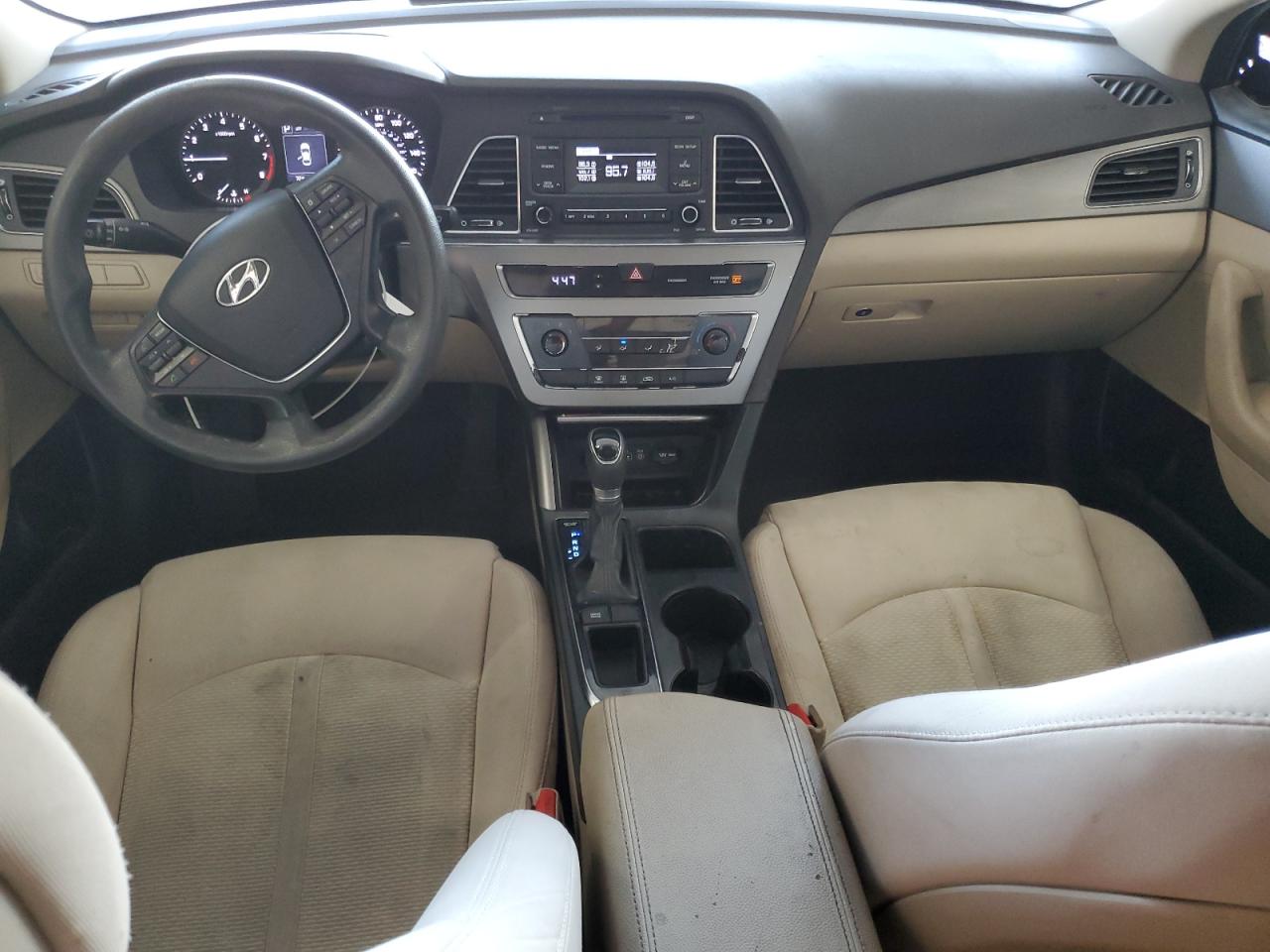 2017 Hyundai Sonata - Image 8