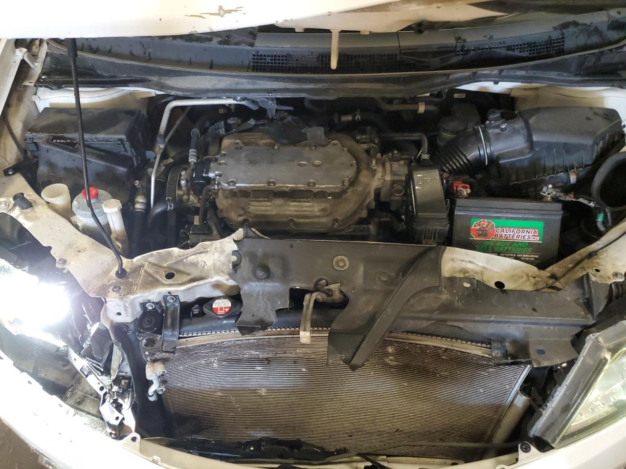 2014 Honda Odyssey - Image 12
