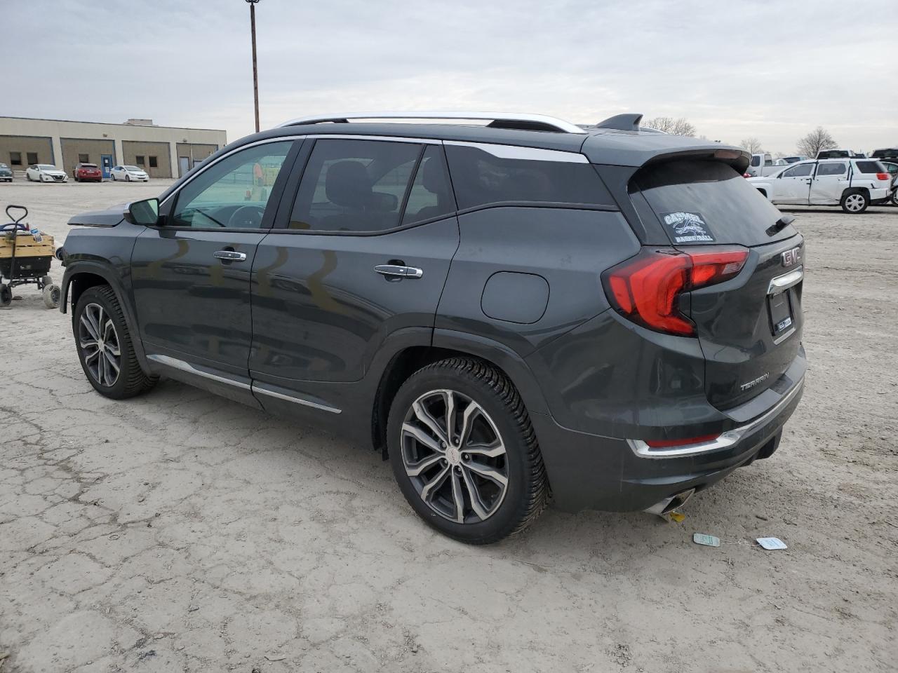 2020 GMC Terrain - Image 2