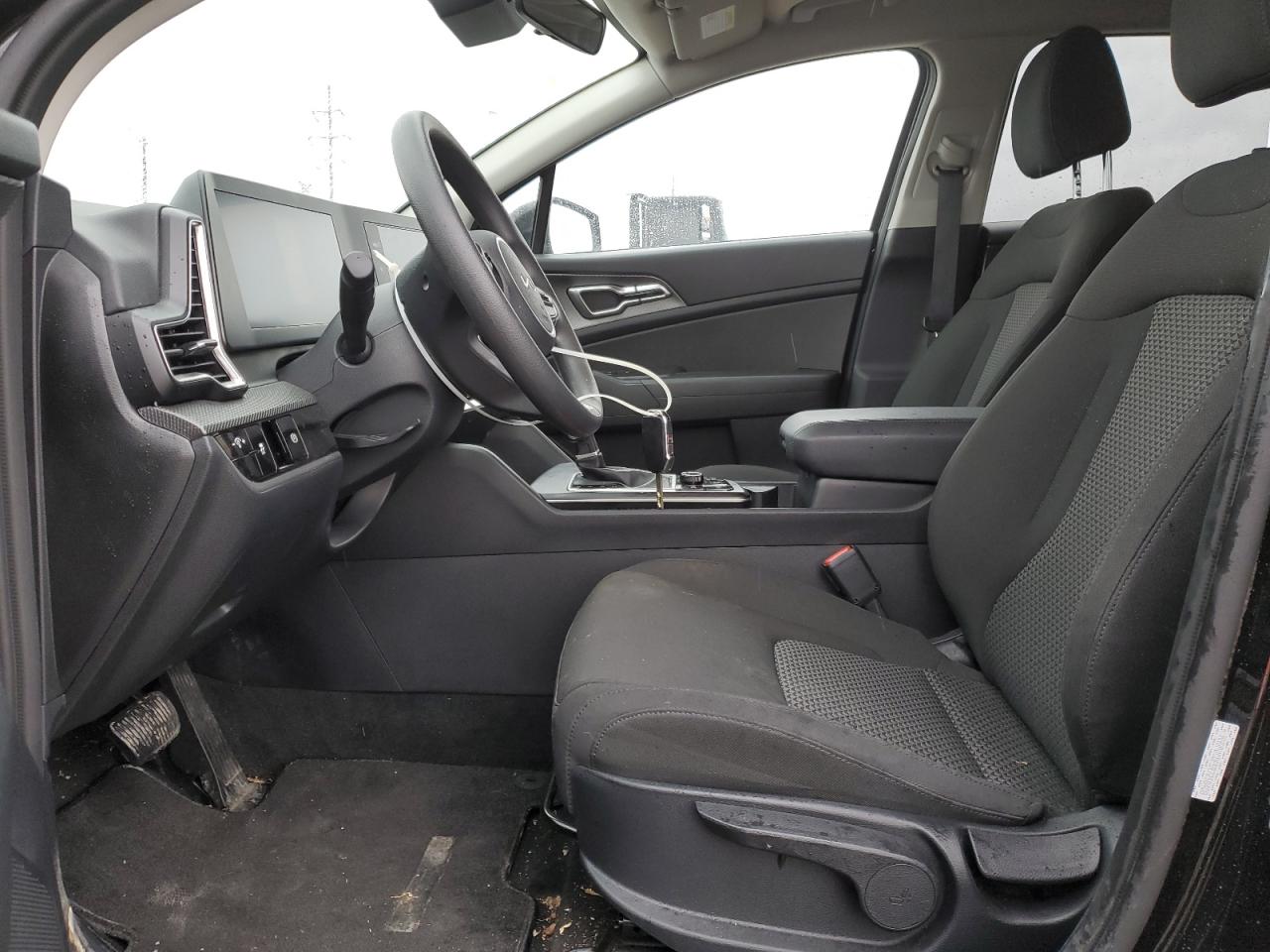 2024 Kia Sportage - Image 7
