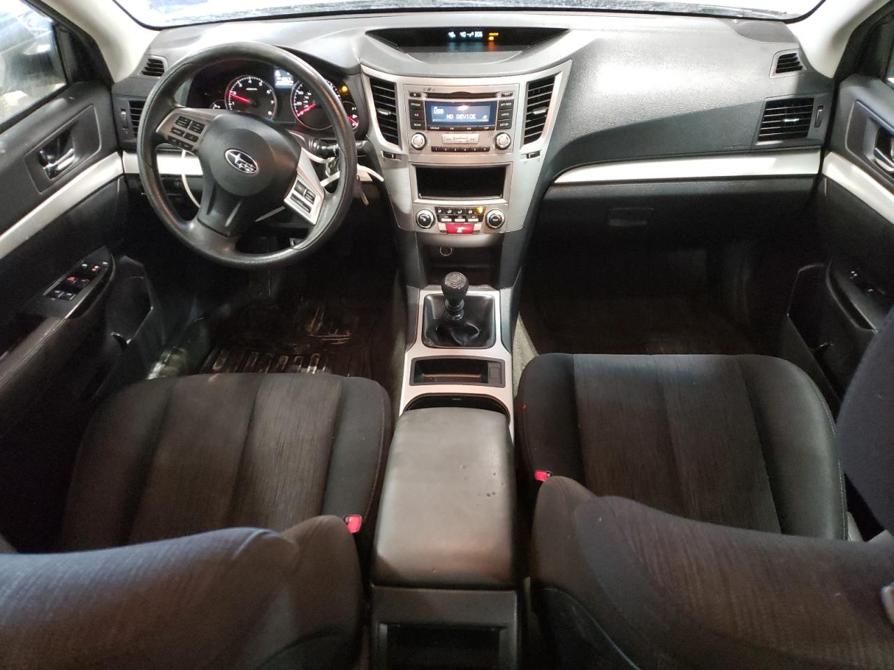 2013 Subaru Outback - Image 8