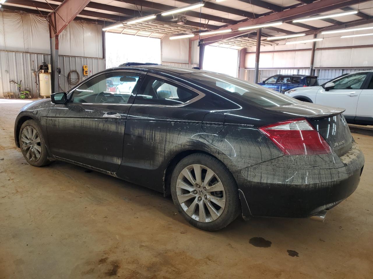 2008 Honda Accord - Image 2