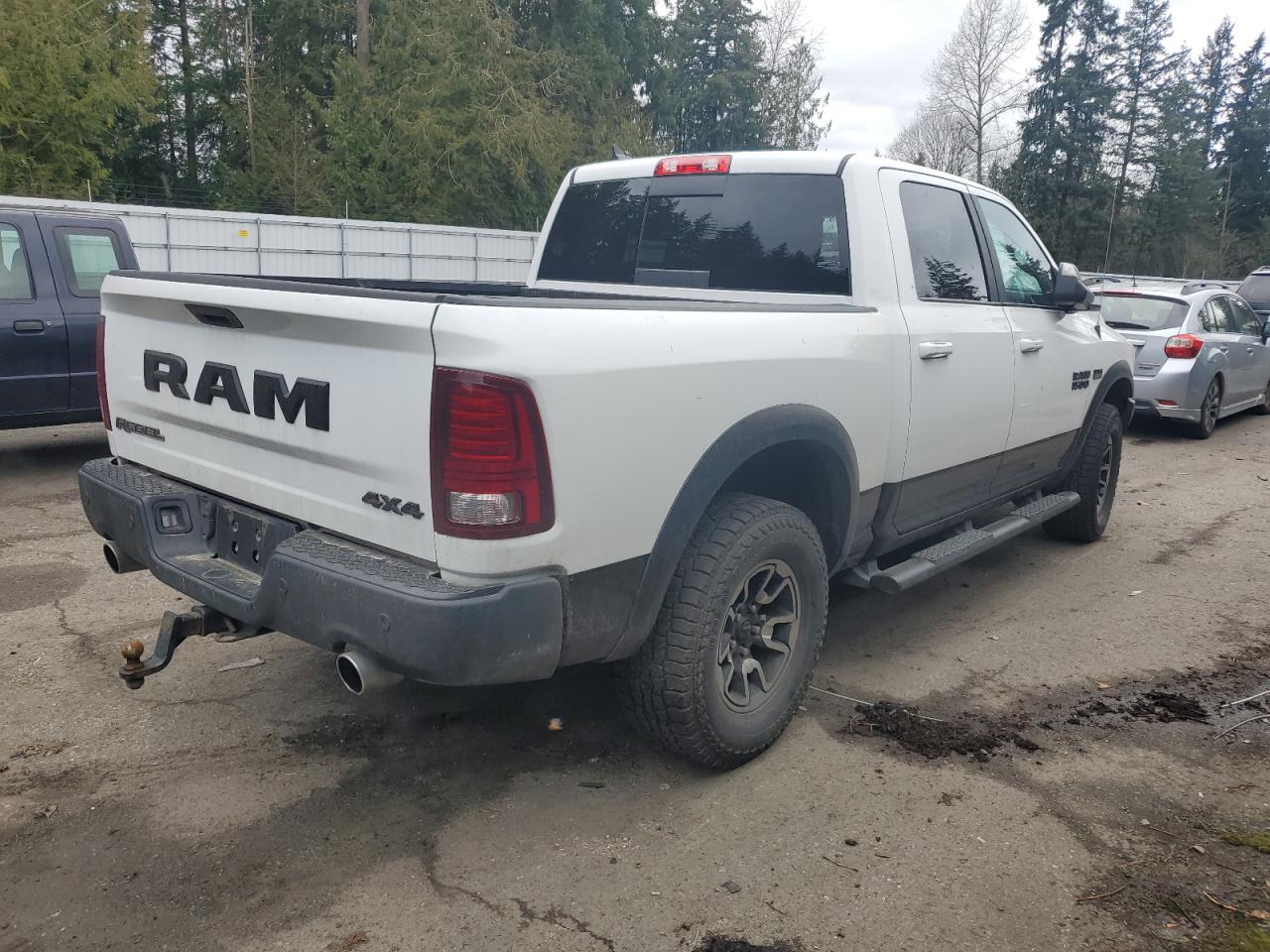 2017 RAM 1500 - Image 3