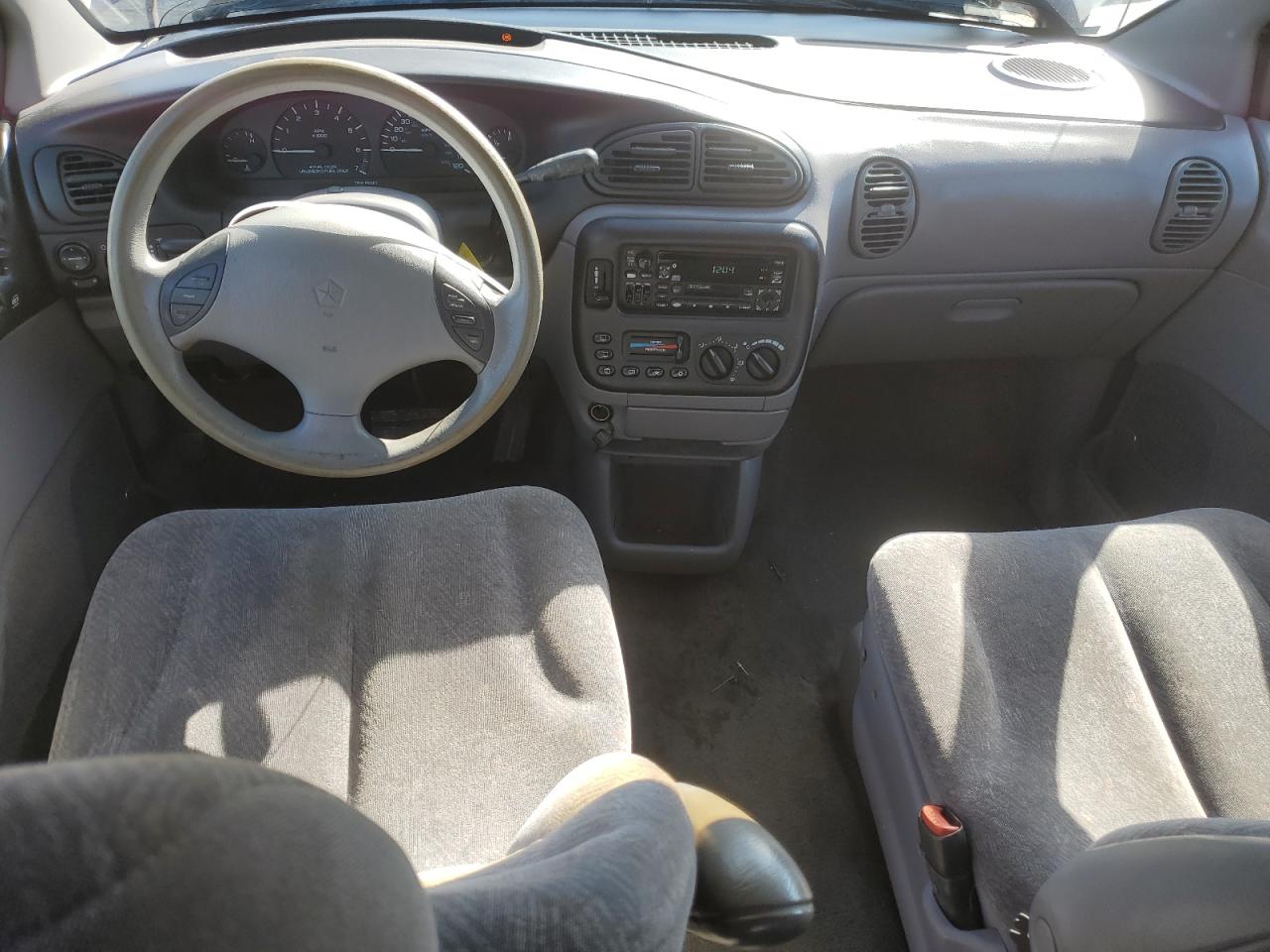 1999 Plymouth Grand Voyager Se VIN: 1P4GP44G6XB820196 Lot: 47659945