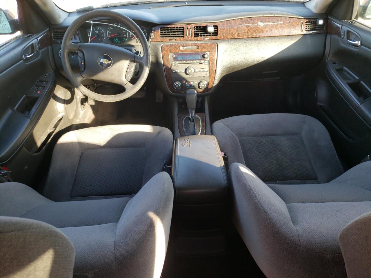 2015 Chevrolet Impala - Image 8