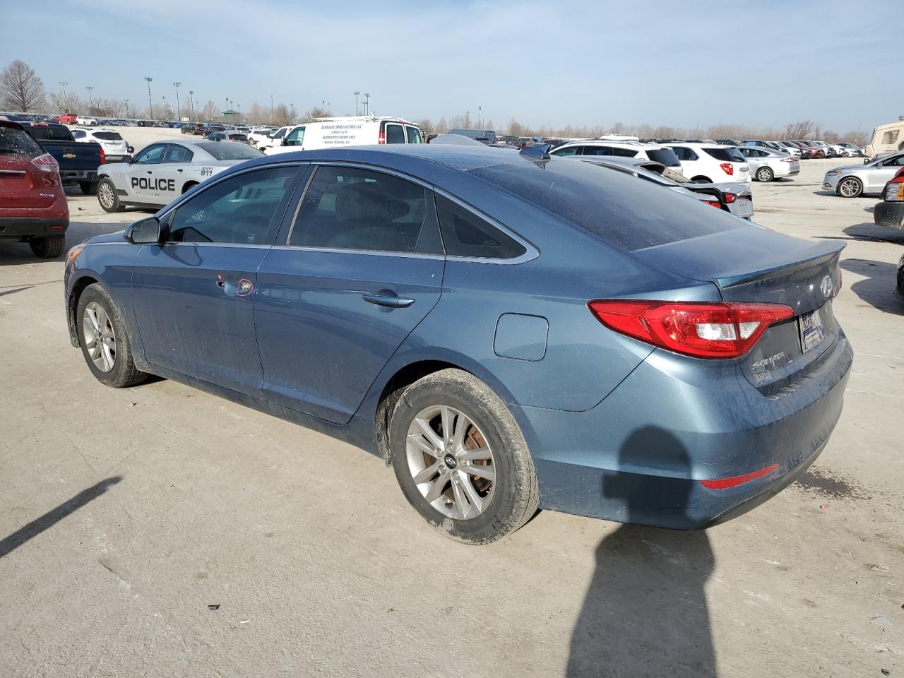 2016 Hyundai Sonata - Image 2