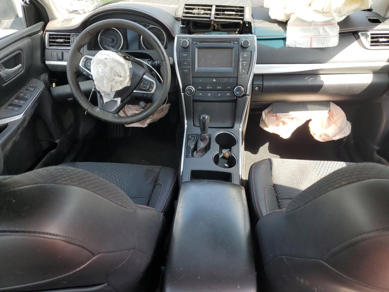 2015 Toyota Camry - Image 8